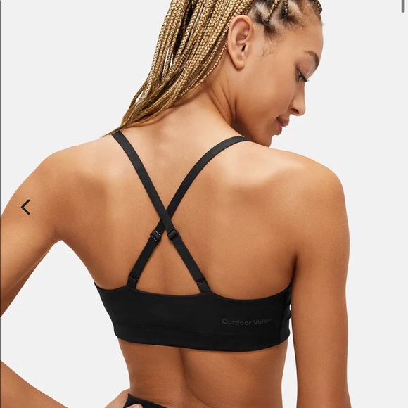 Outdoor Voices Flow Bralette - Picture 4 of 4